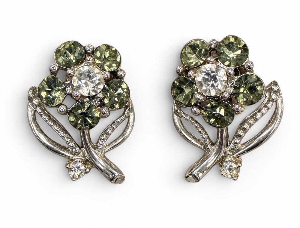 Lisner Silver Tone Pale Green & Clear Daisy Rhinestone Screw Back Earrings 50s